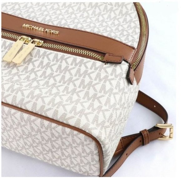 MICHAEL KORS Kenly Medium Backpack Signature Vanilla Bag - Picture 6 of 10